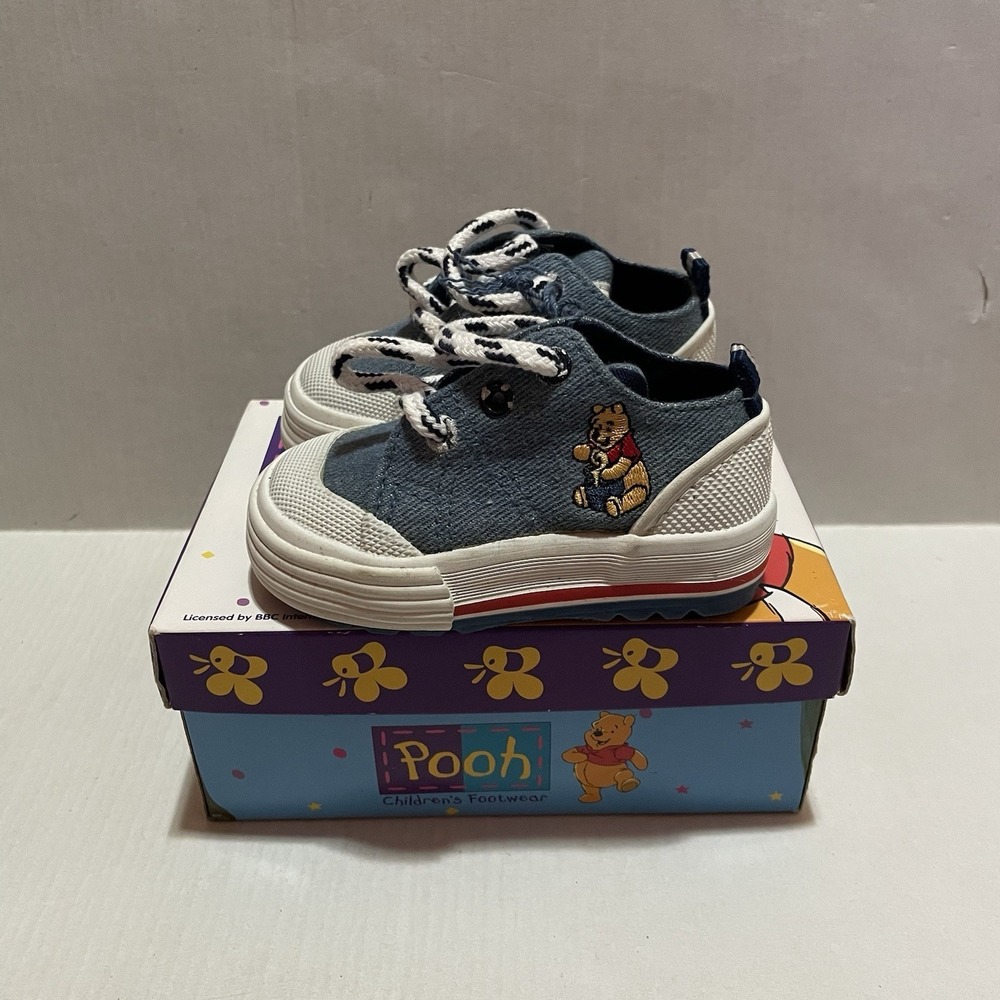 90s Vintage DISNEY Winnie the Pooh Denim Canvas Baby Shoes Embroidered Size 3